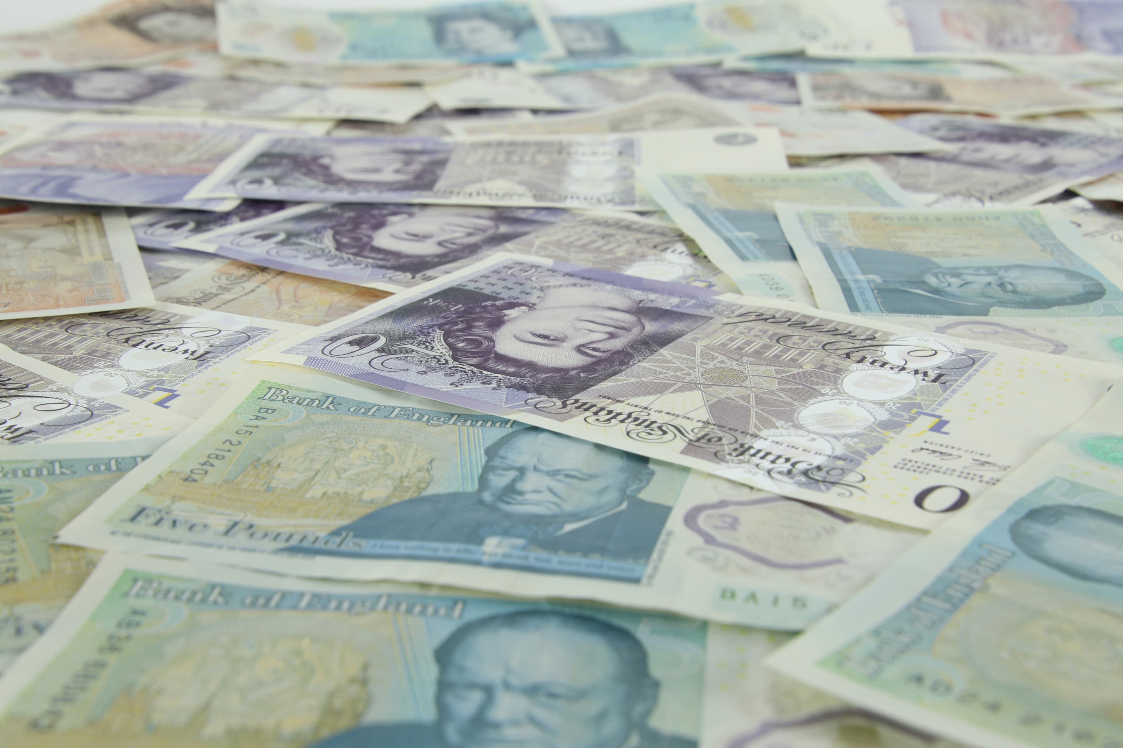 The £500 Note: How a Messy WhatsApp History Can Lose You a Deposit Dispute